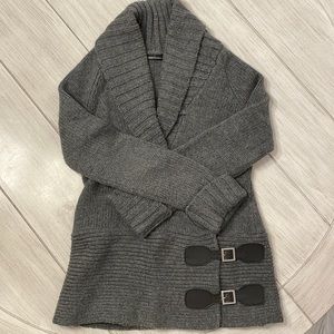 MODA International sweater
